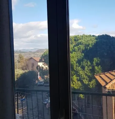 Vicino Di Centro E Universita Stanza Con Balcone * 페루자