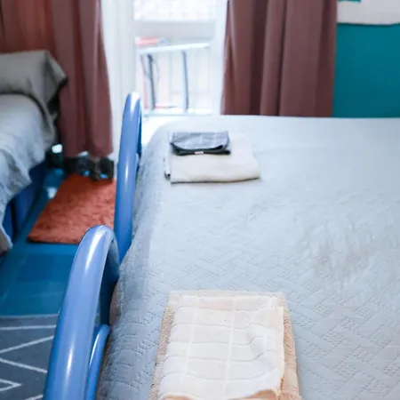 Vicino Di Centro E Universita Stanza Con Balcone Bed & Breakfast *